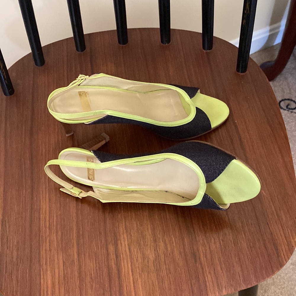 Shoes - Picture 9 of 10